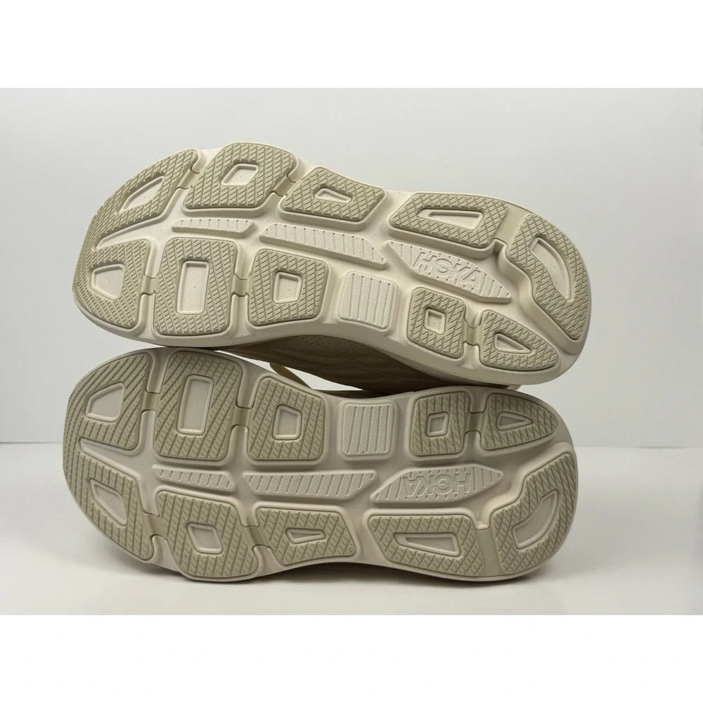 Hoka One One Bondi 9 Running Shoes Men's Size 8 Oatmeal 1162011 / OLTM
